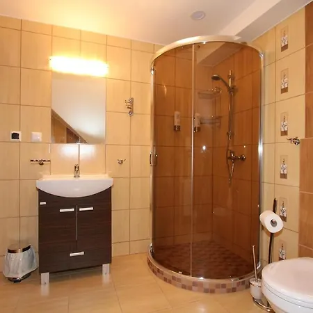 & Restauracja Nadmorska * Krynica Morska