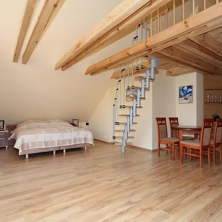 Apartment & Restauracja Nadmorska