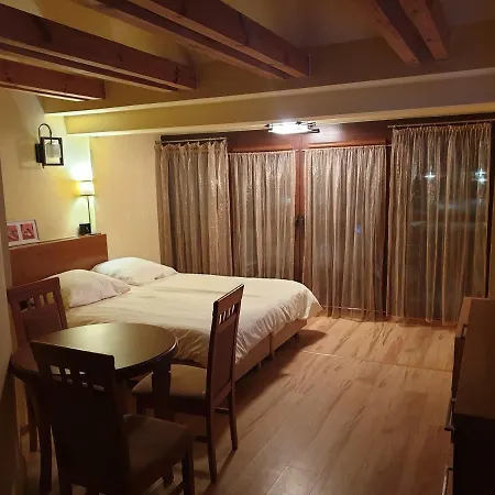 & Restauracja Nadmorska Apartmán *