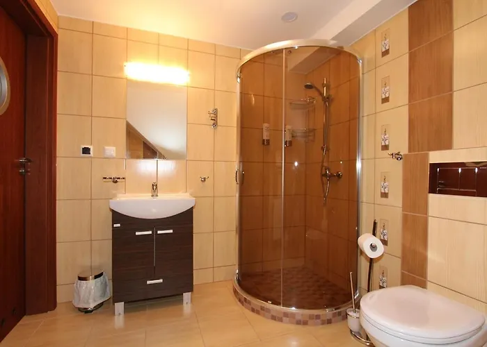 & Restauracja Nadmorska * Krynica Morska